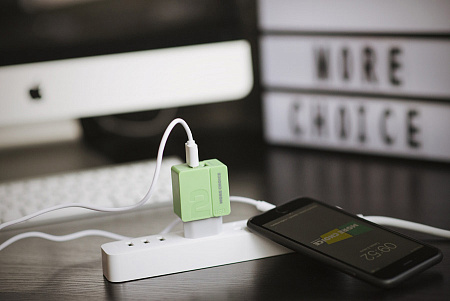 СЗУ 2USB 2.4A для Lightning 8-pin More choice NC46i